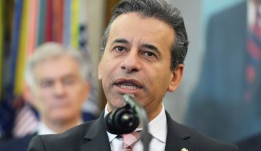 FDA removing warning from hormone-based menopause drugs