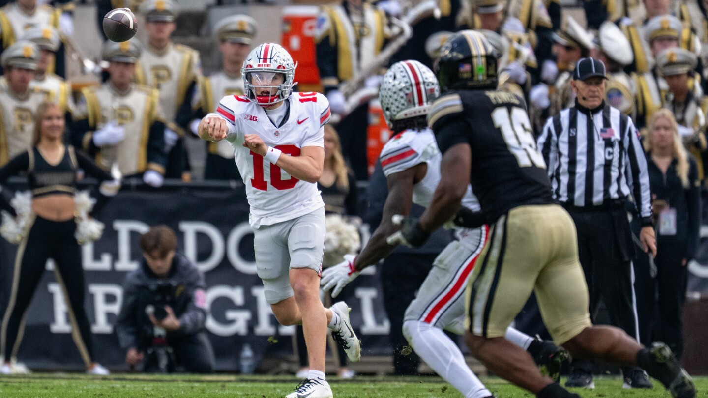 Ohio State stays atop the CFP rankings; Miami makes a leap and South Florida gets back in the mix