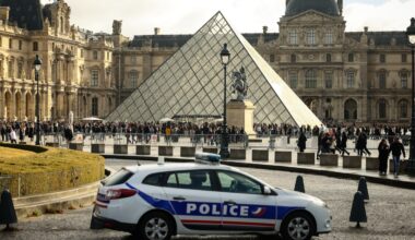 Paris prosecutor announces 4 arrests in $102M Louvre Museum heist