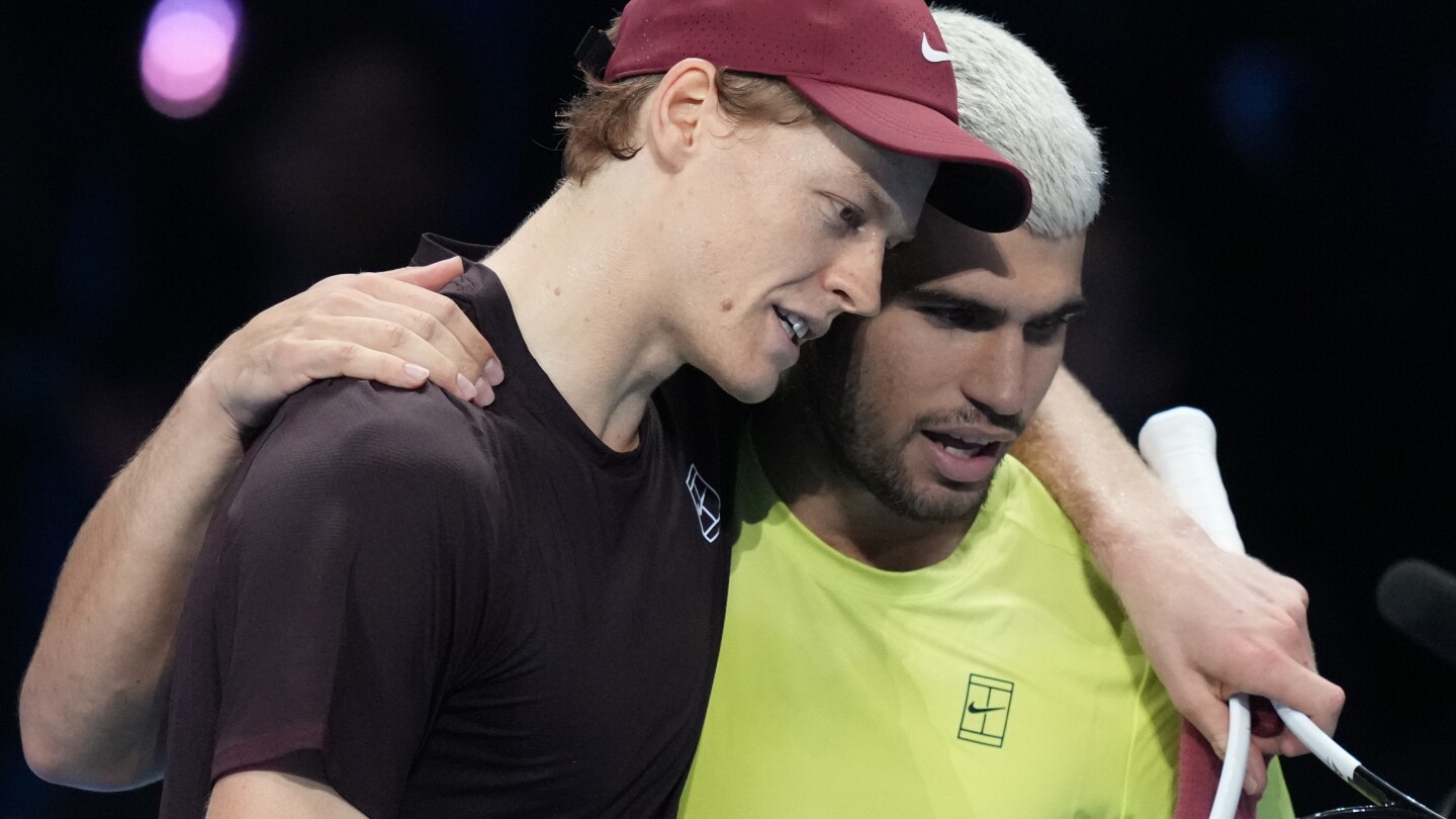 Alcaraz out of Davis Cup Finals due to hamstring injury