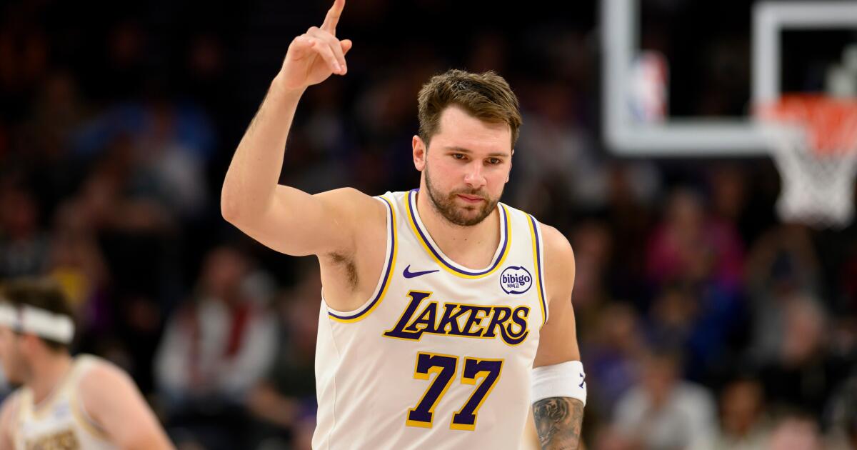 Shooters shoot: How the Lakers are handling their early three-point slump