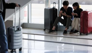 Travelers brace for airport chaos as flight cuts begin: 'Just fed up'