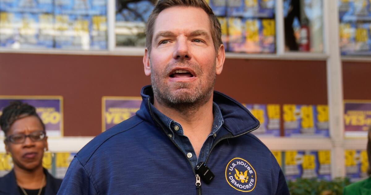 Stephen Cloobeck exits gubernatorial race, endorses Rep. Eric Swalwell