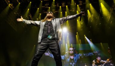 Maná crowned 'Kings of L.A.' at record-breaking Forum performance