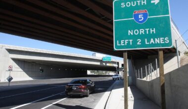 5 Freeway closed in Burbank after suspect shoots police dog