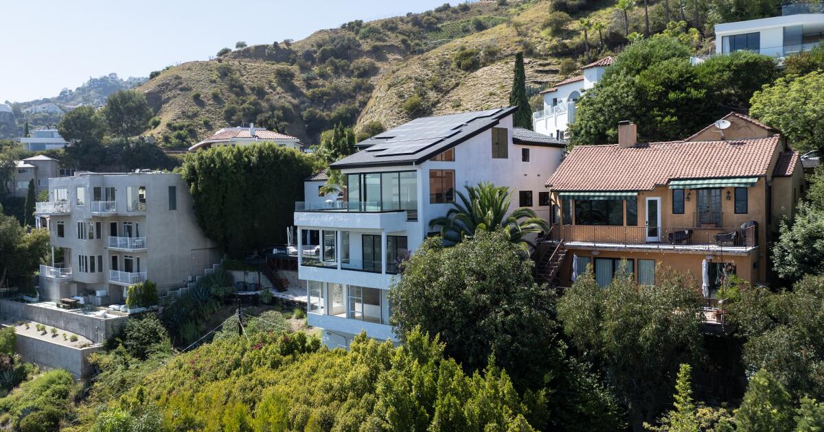 Reputed Israeli mafia figure charged with extorting money from L.A. poker host