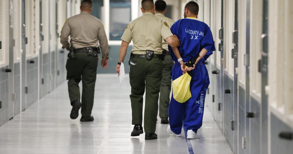 Officials question sheriff’s report on sex abuse in L.A. jails