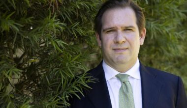 He pushed a $1-billion Hollywood studio project. Now, he wants to be L.A.'s next city controller