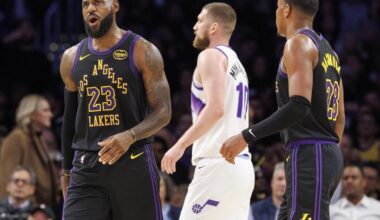 LeBron James returns and hands out 12 assists as Lakers defeat the Jazz