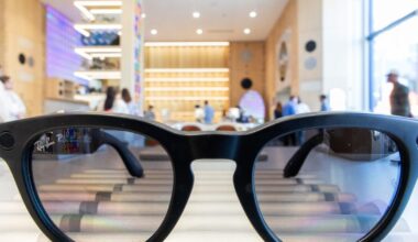 Meta opens West Hollywood store to showcase smart glasses, VR headsets