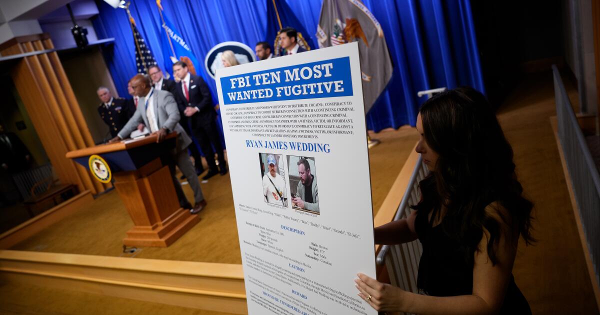 L.A. FBI seizes rare Mercedes in connection with alleged drug lord