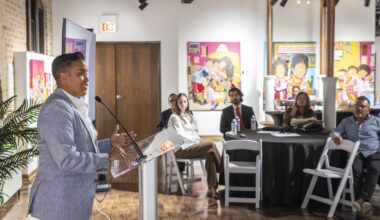 Chicago museum leaders — likening the moment to active shooter drills — practice what to do if ICE shows up