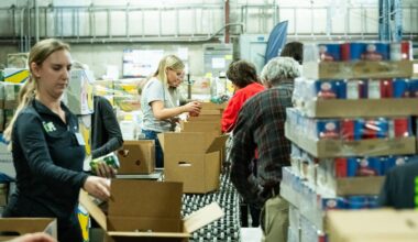 Chicago food pantries facing ‘unprecedented’ need before holidays