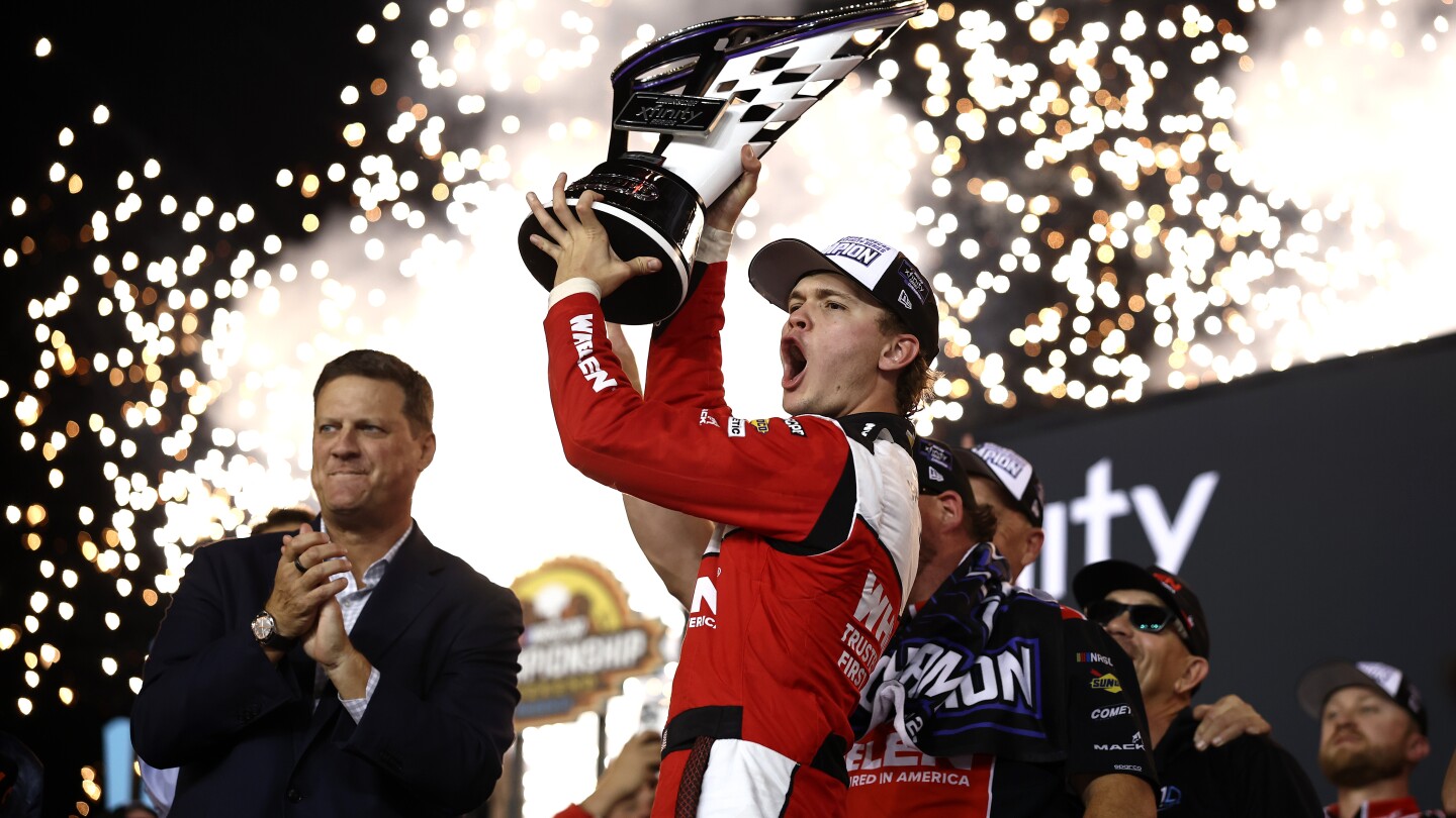 Jesse Love claims NASCAR Xfinity championship with Phoenix victory
