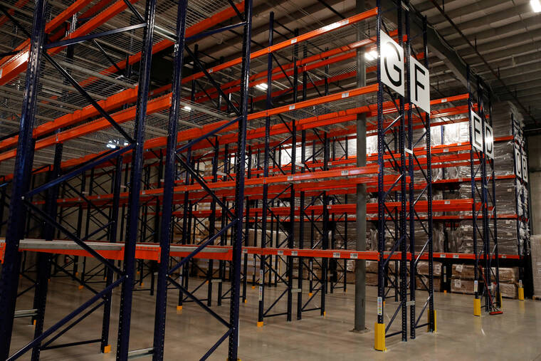 Trump tariffs leave small U.S. retailers short for holidays