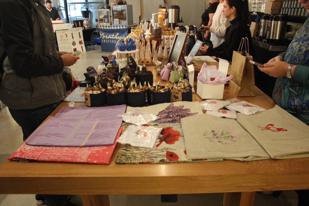 Best Indoor Farmers Markets in Chicago This Winter