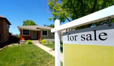 Average US long-term mortgage rate ticks up to 6.22% after four straight weekly declines