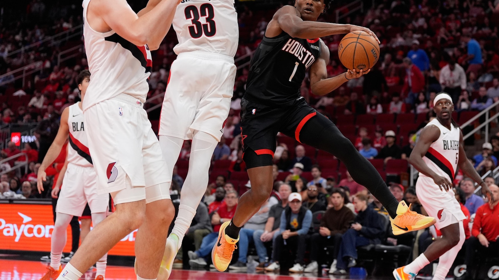 Durant scores 30 as the Rockets beat the Trail Blazers 140-116 for 3rd straight victory