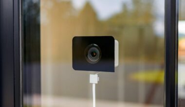 Wyze’s new security camera watches your yard from inside your home