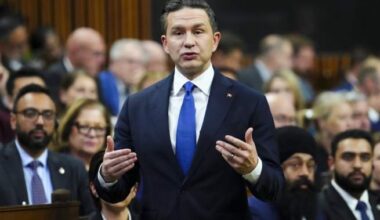 Liberals defeat Poilievre pipeline motion, insist they back future project