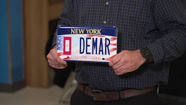 New York unveils Gold Star Family license plate honoring relatives of fallen service members