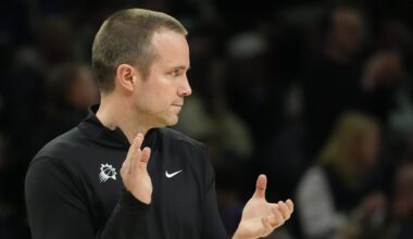 Suns Change Starting Lineup vs Pelicans