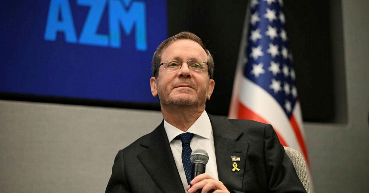 Herzog to Meet With Anti-judicial Coup Activists to Discuss Pardon for Netanyahu - Haaretz