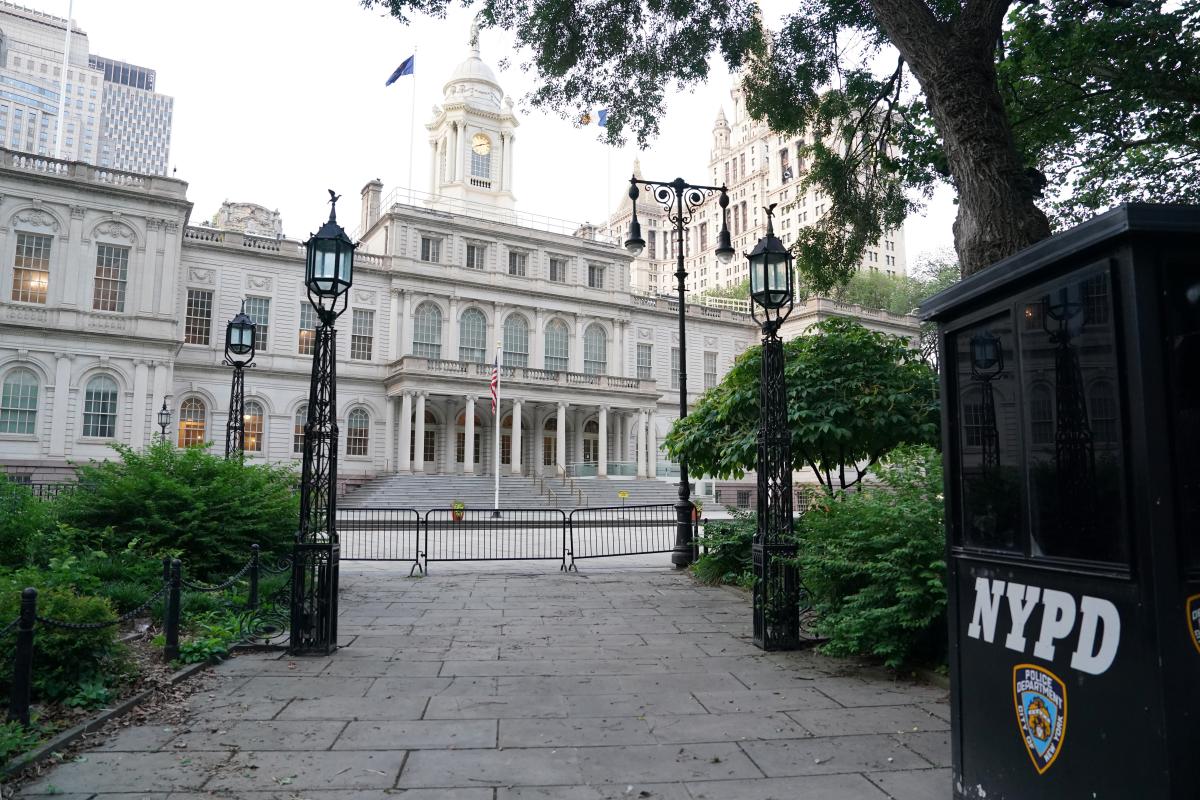 City Council's big $24K pay hike is just a slice of its self-dealing