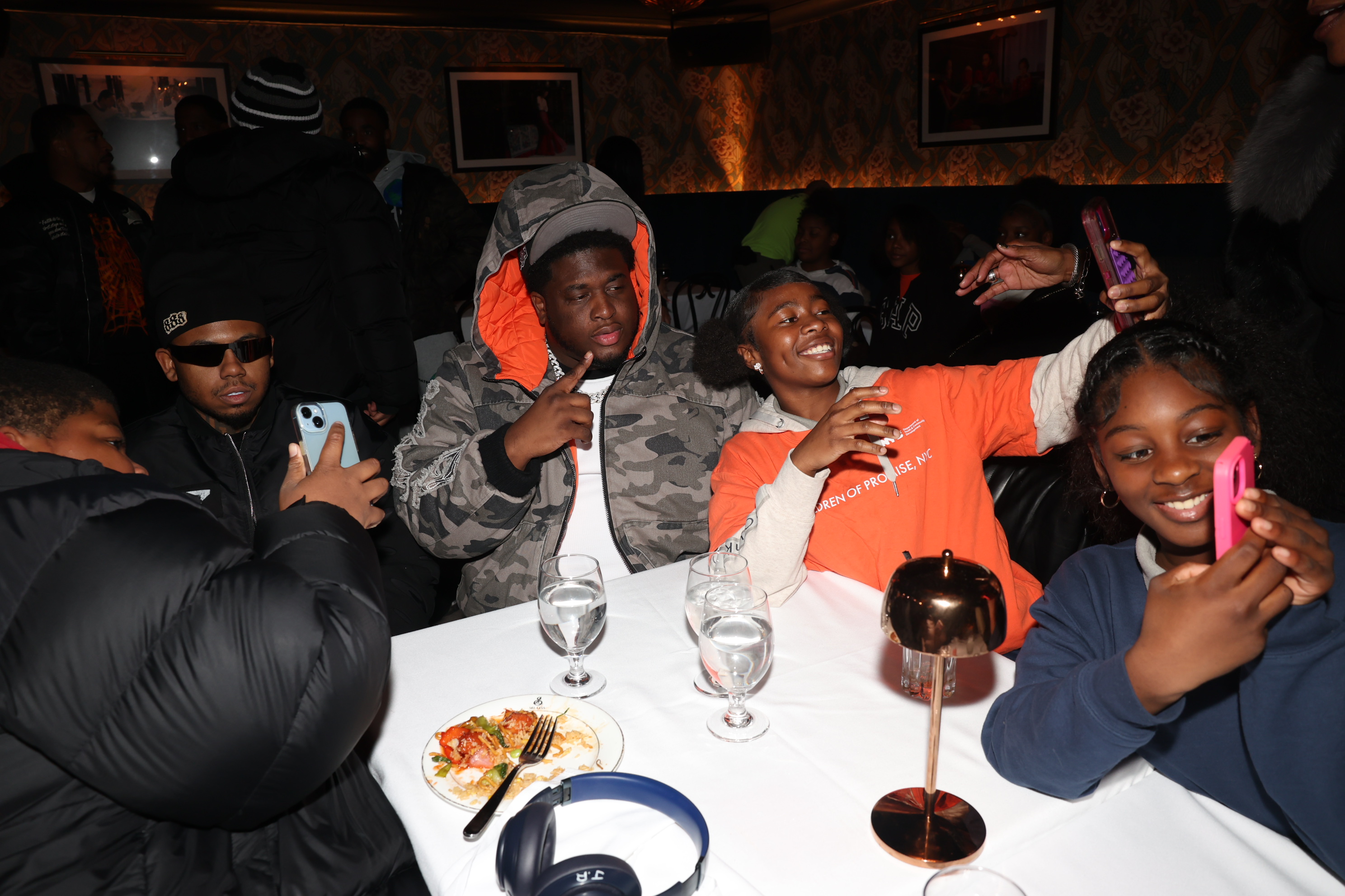 Cash Cobain and Bat Swag teamed up with Sei Less to give back this holiday season.