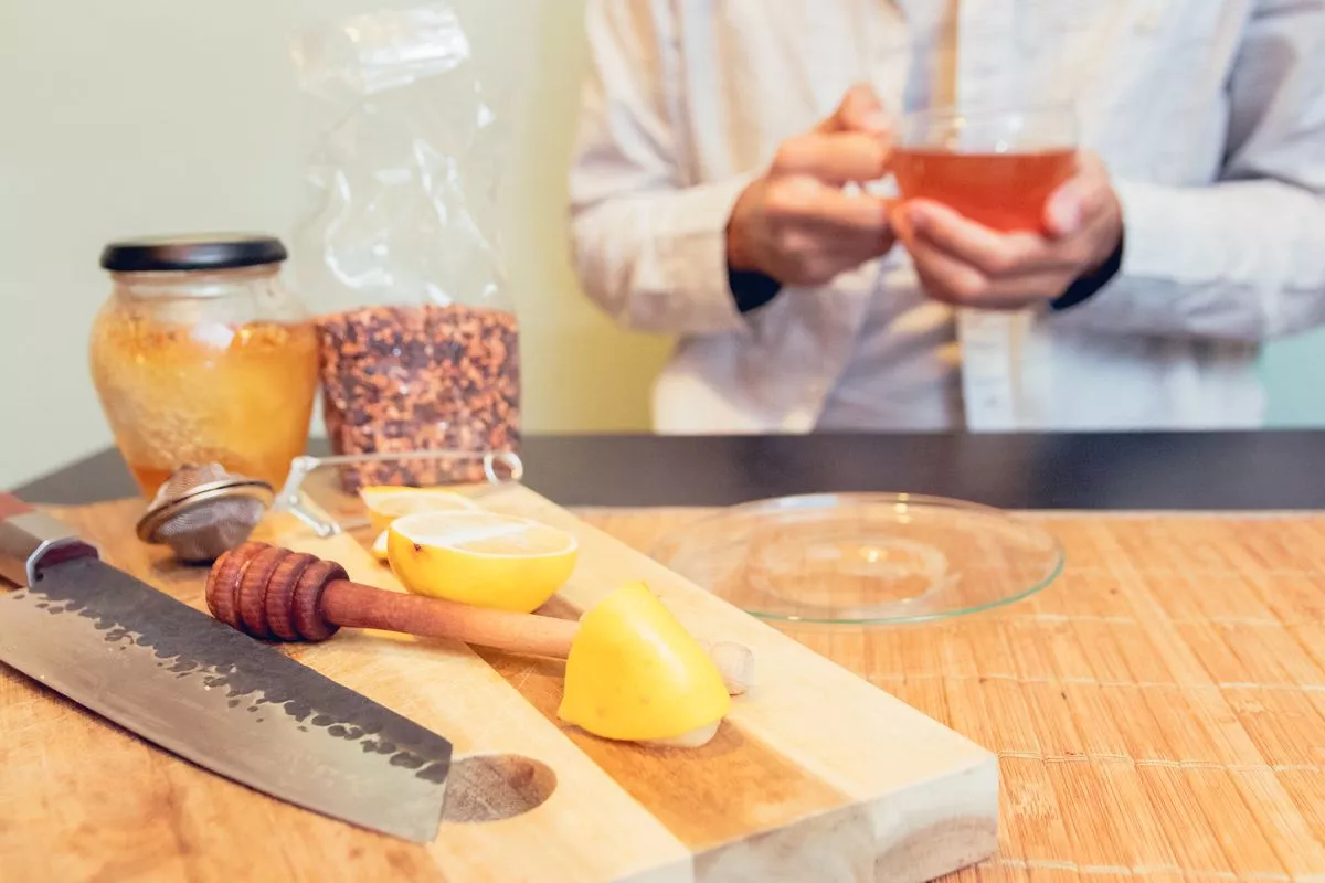 Honey and lemon can work together to ease sore throat symptoms