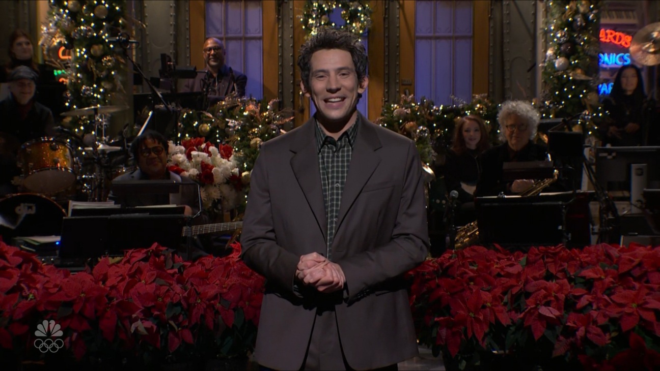 Josh O'Connor Hosts 'Saturday Night Live'
