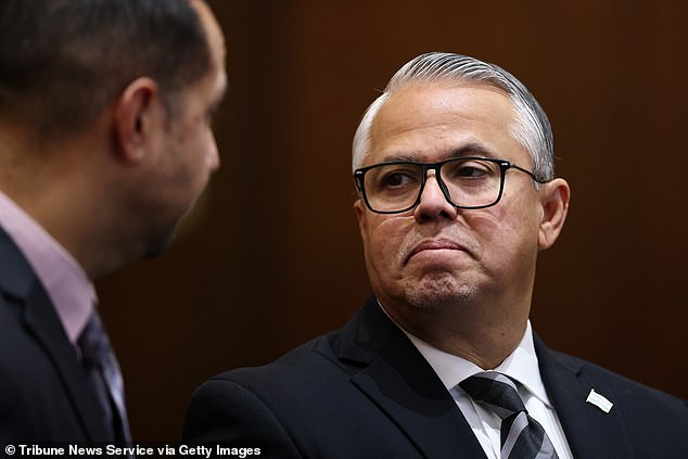 Chicago city council member Alderman Gilbert Villegas proposed the $1.25 fee to have packages delivered