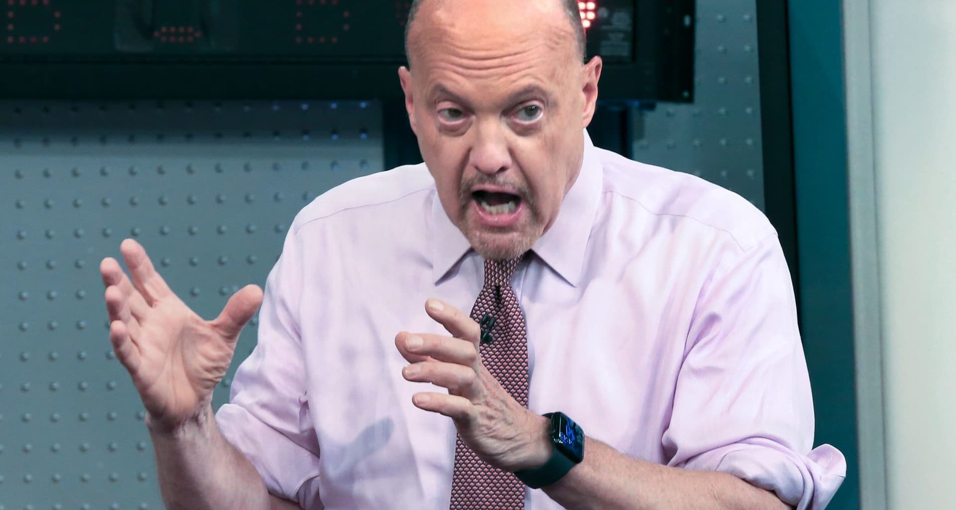 Jim Cramer looks back at 2025's biggest market themes
