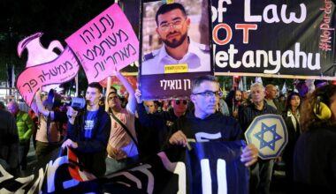 'Mr. President, There Will Be No Pardon for October 7': Thousands of Israelis Rally Against Netanyahu Gov't - Haaretz
