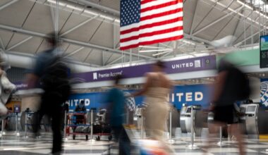 Ground stop issued at O’Hare Airport due to icy conditions – NBC Chicago