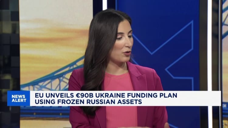 EU unveils Ukraine funding plan using frozen Russian assets