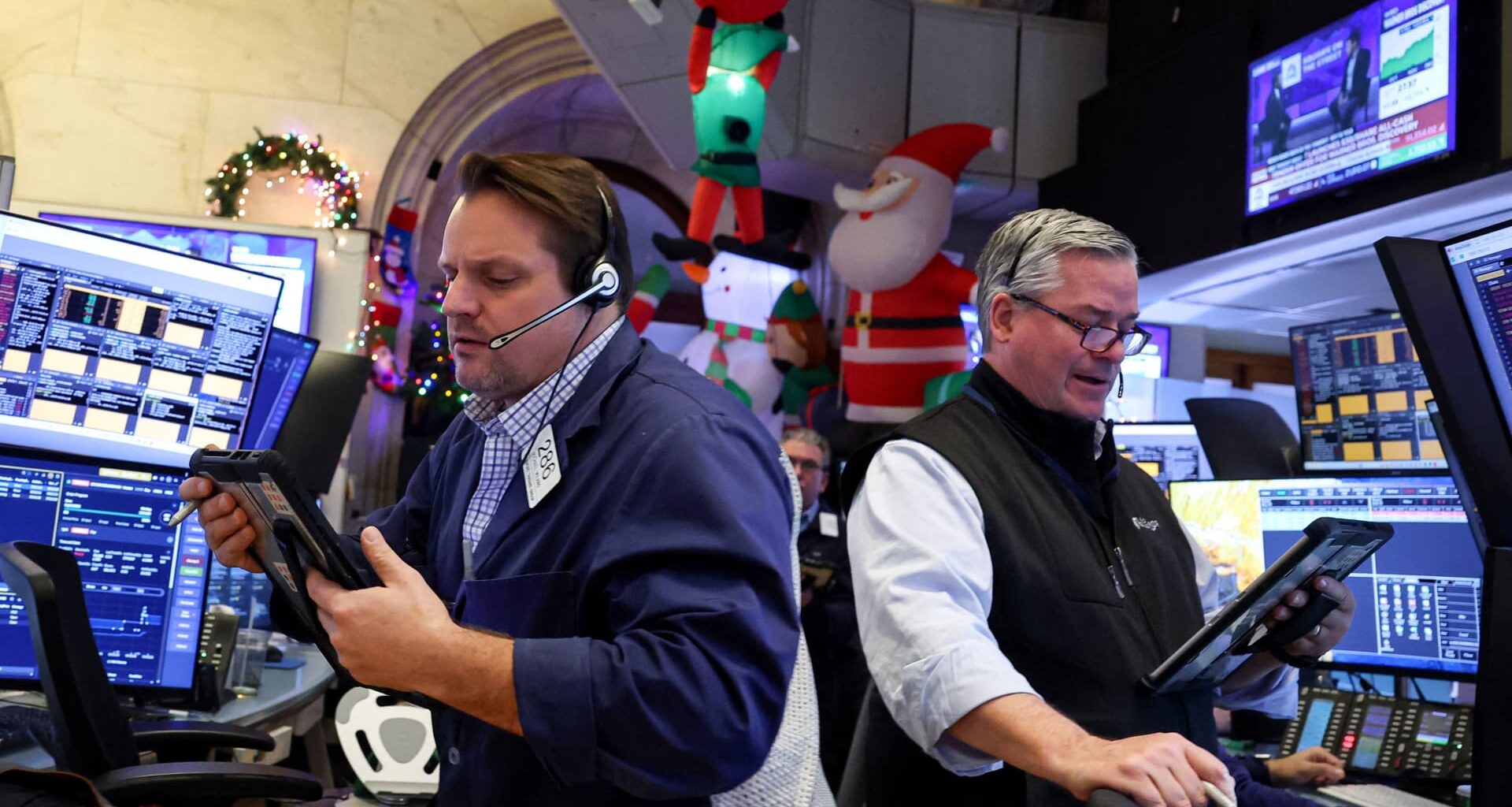 Stock market today: Live updates