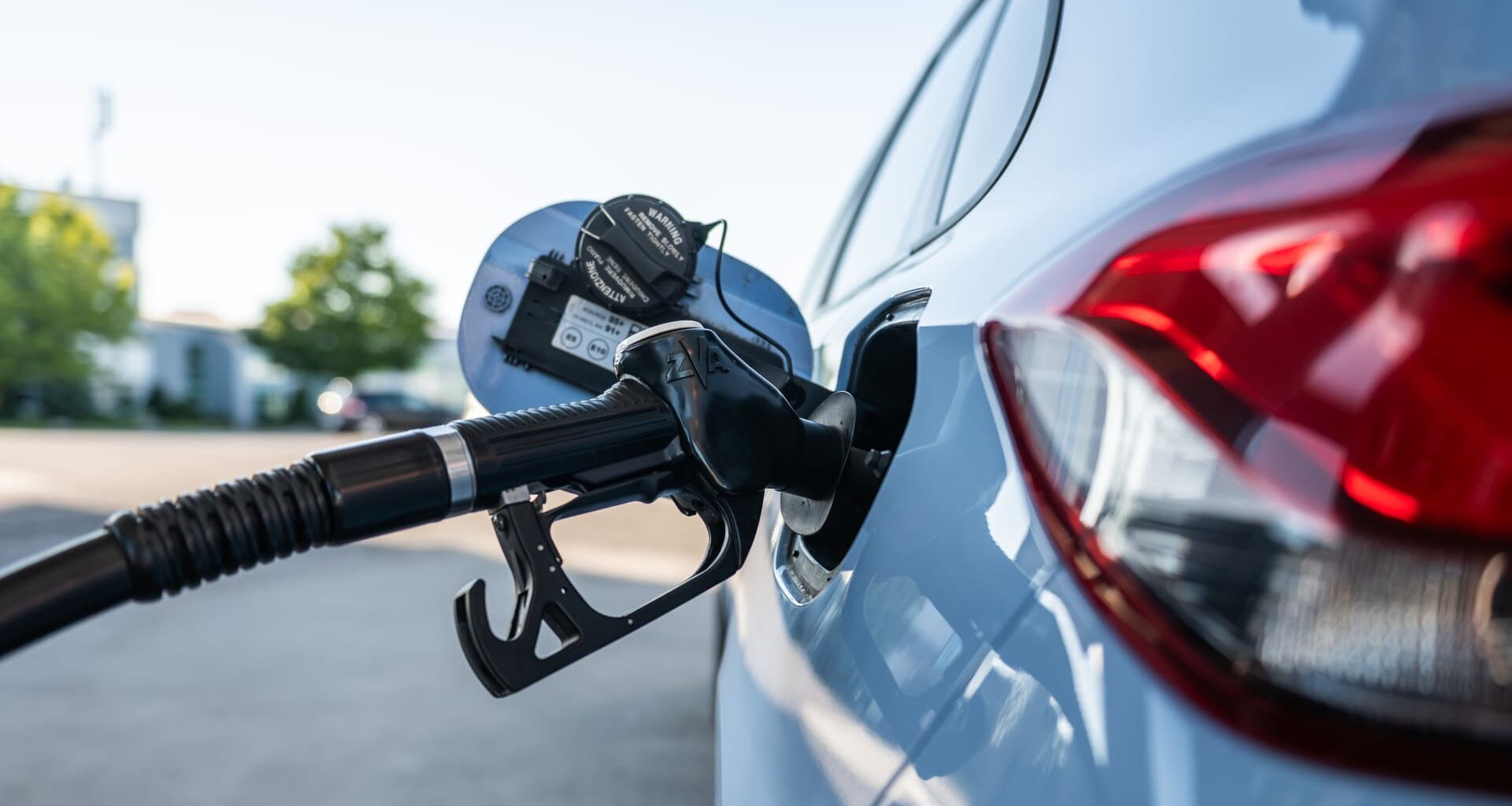 EU poised to water down 2035 ban on new diesel, gasoline cars