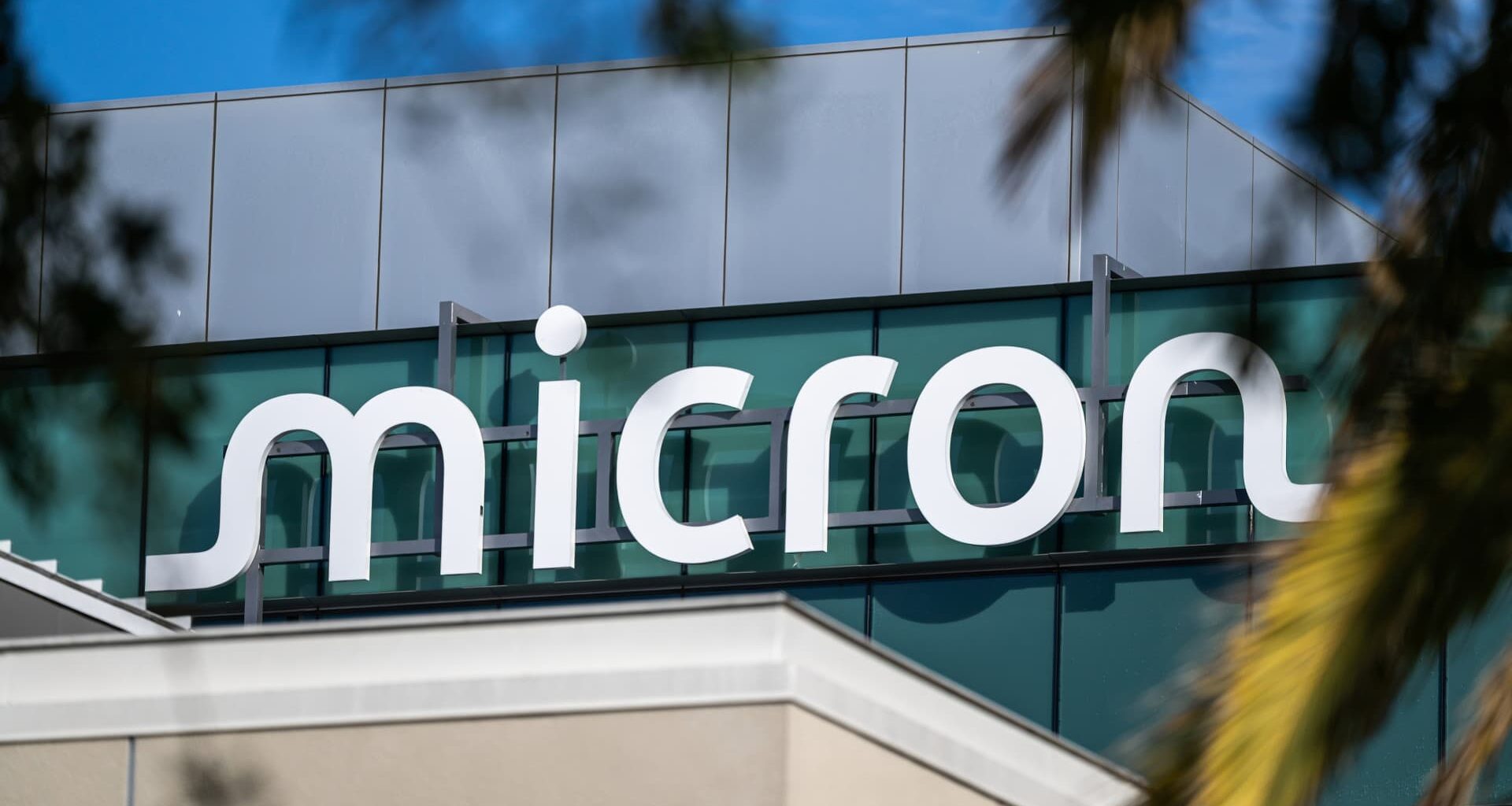 Stocks making the biggest moves premarket: MU, DJT, LULU