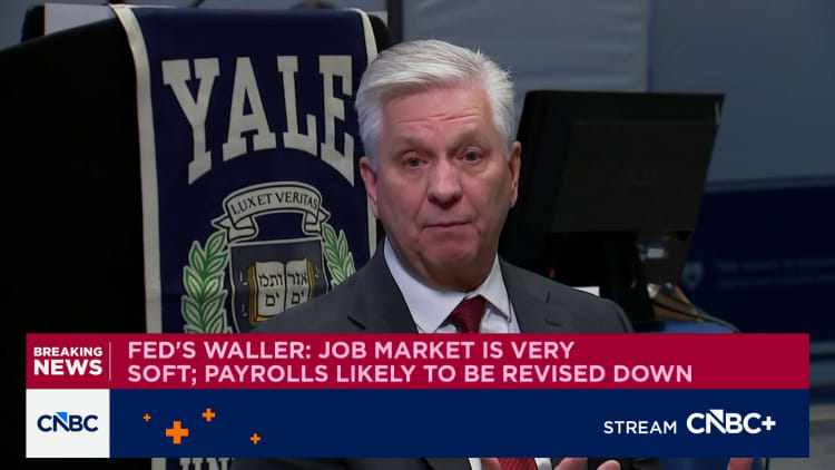 Fed's Waller: Will 'absolutely' emphasize importance of the central bank's independence to Trump