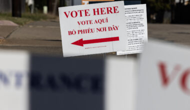 Tarrant voting locations for Texas Senate runoff approved as Democrats push for more
