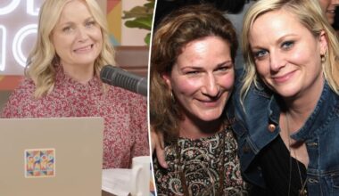 Amy Poehler recalls fight on a plane for 'being too loud'