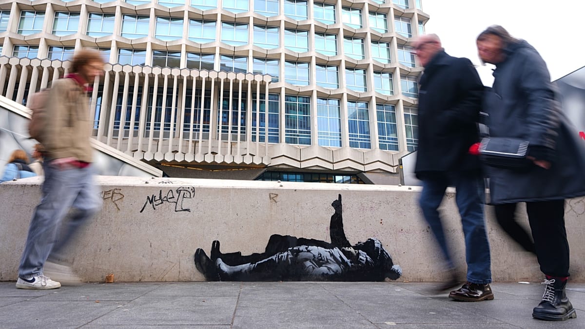 Stargazing children: New Banksy unveiled in London in time for Christmas