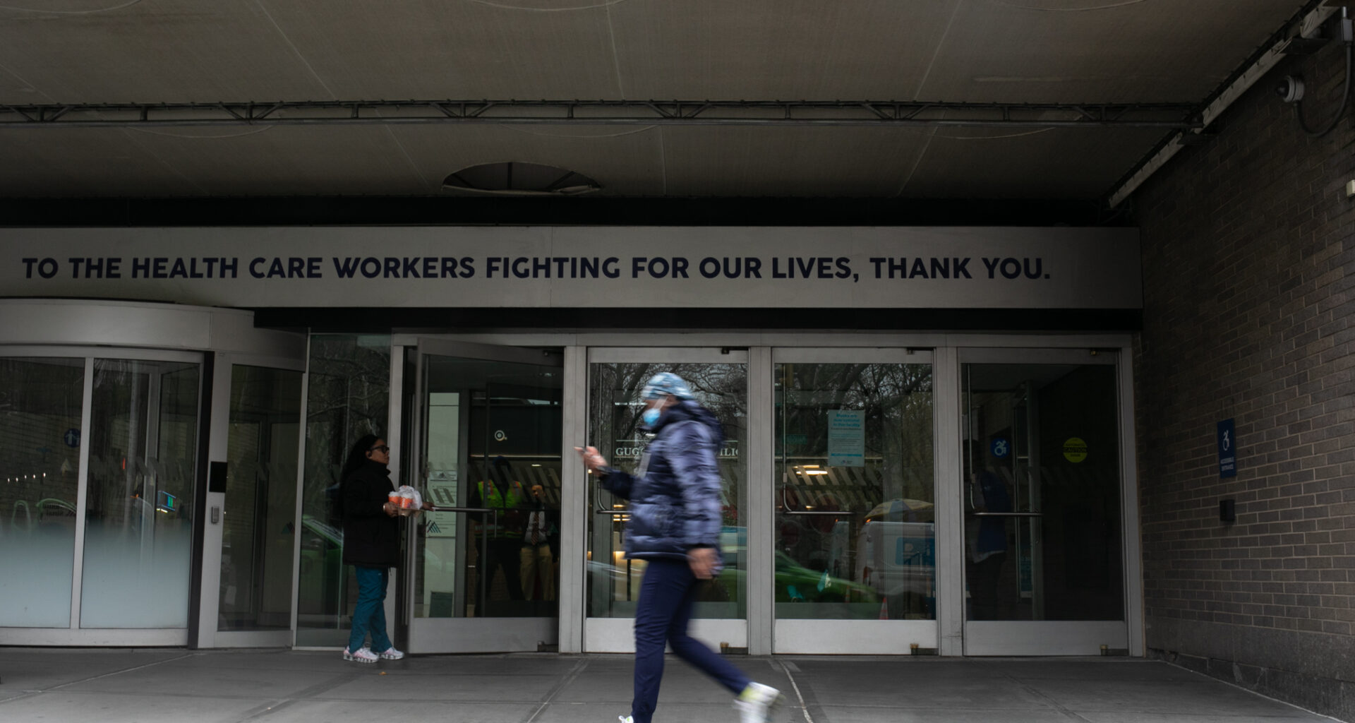 Three Nurses Disciplined After Speaking Out on Mount Sinai Shooting Scare