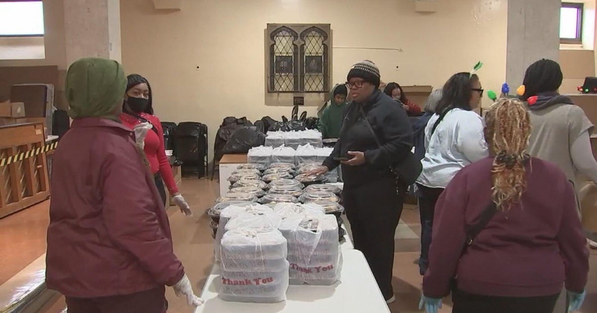 St. Sabina volunteers deliver over 1,500 meals to those in need on Christmas Day