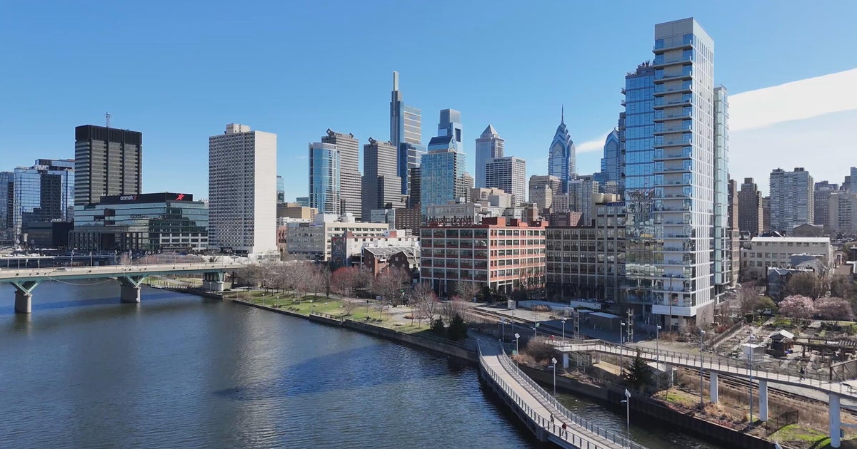 LL Cool J to headline Philadelphia's first New Year's Eve concert on the Ben Franklin Parkway