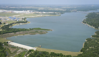 Soaring water demand, increasing trash prompt $350M award. Here’s how it helps Fort Worth