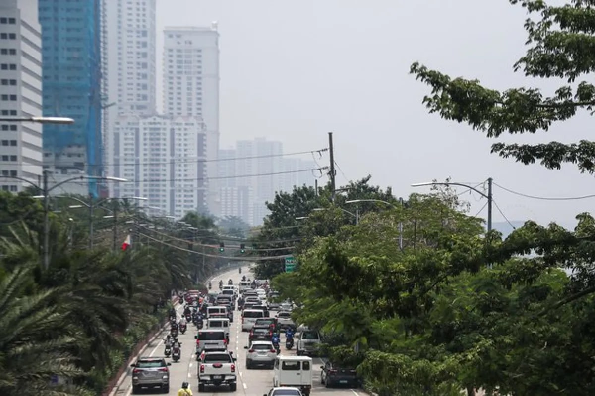 Palace: PH clearing bottlenecks for investments; says exchange rate driven by market forces - ABS-CBN