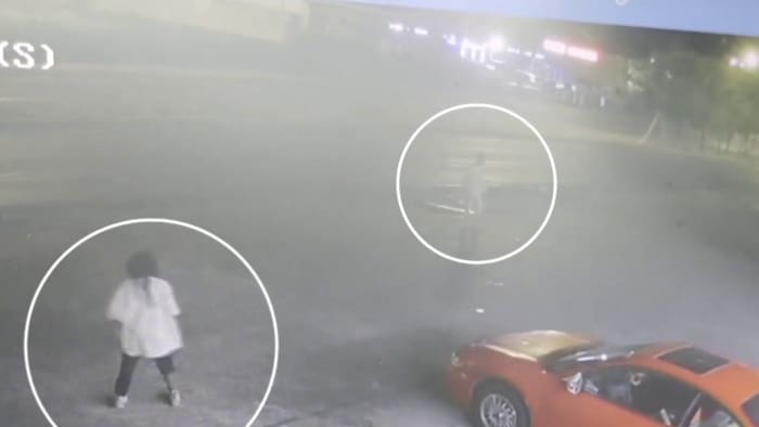 Driver charged after video shows she hit 2 women fighting in SE Houston and drove off