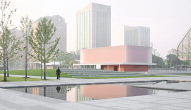 Kunshan City Square / Dazhou And Associates